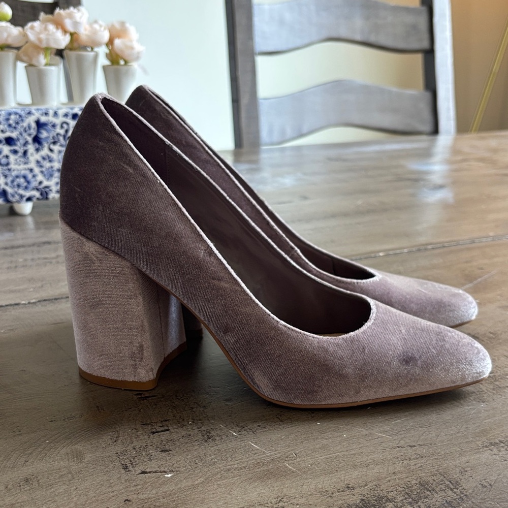 Dusty Mauve Leith Velvet Block Heel Pumps